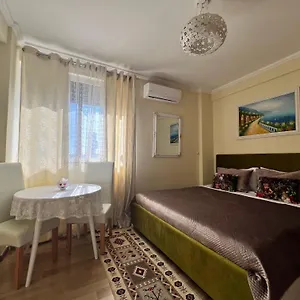 Evis House Appartamento Tirana